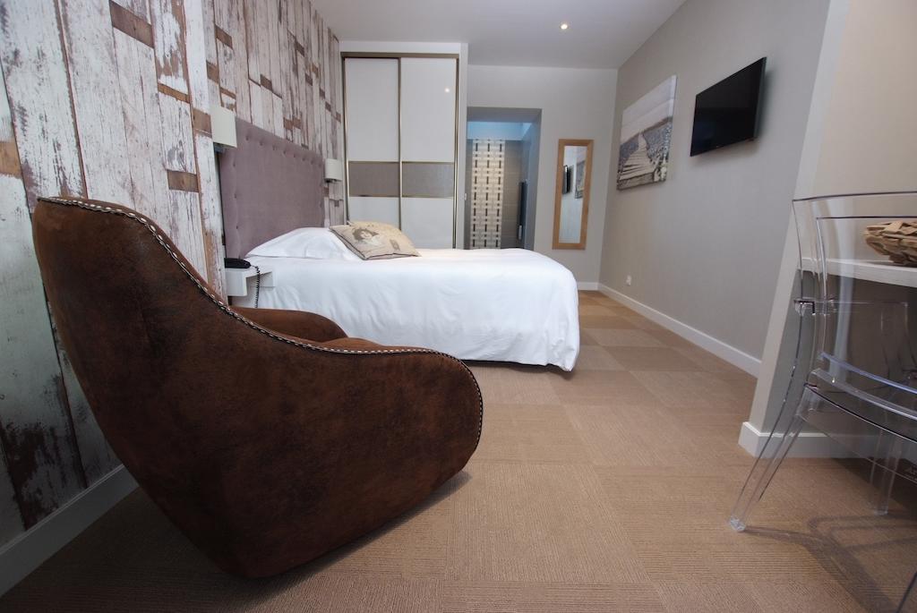 Le Privilege Châteaubourg Zimmer foto