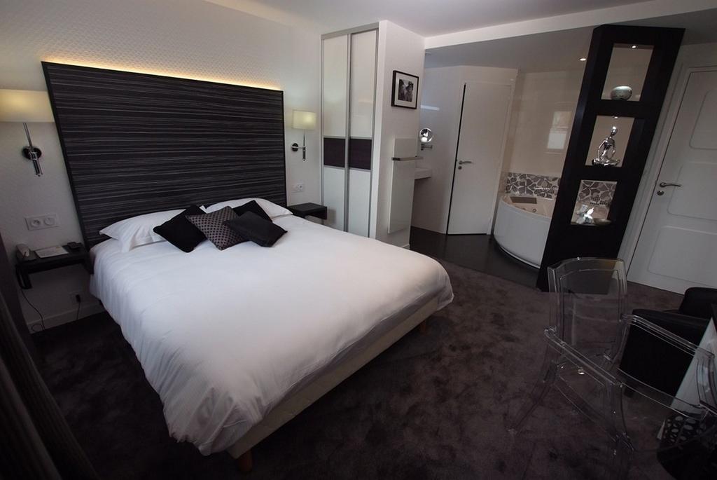 Le Privilege Châteaubourg Zimmer foto
